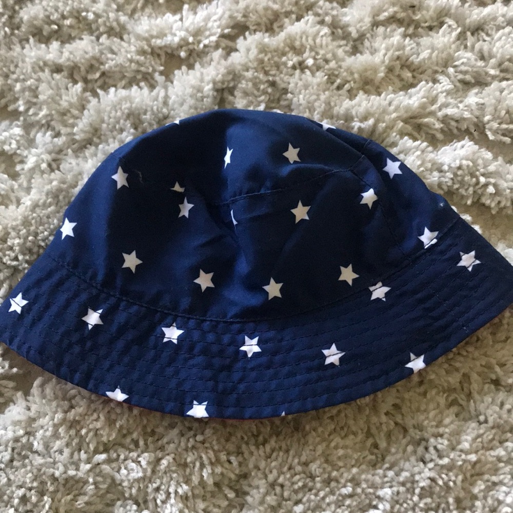 Carter’s Sun Hat 0-3 Months NWT